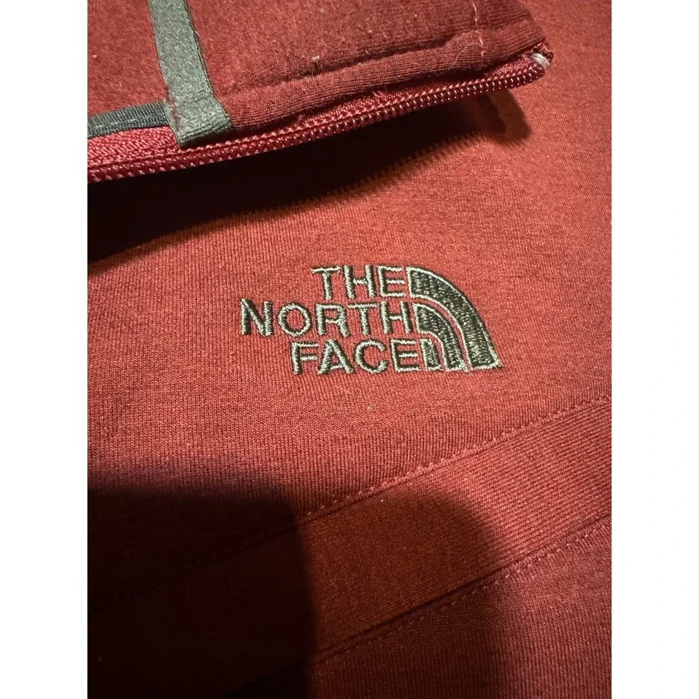 Men's North Face Jacket XL Red Zip Up Great Sleeves Collared